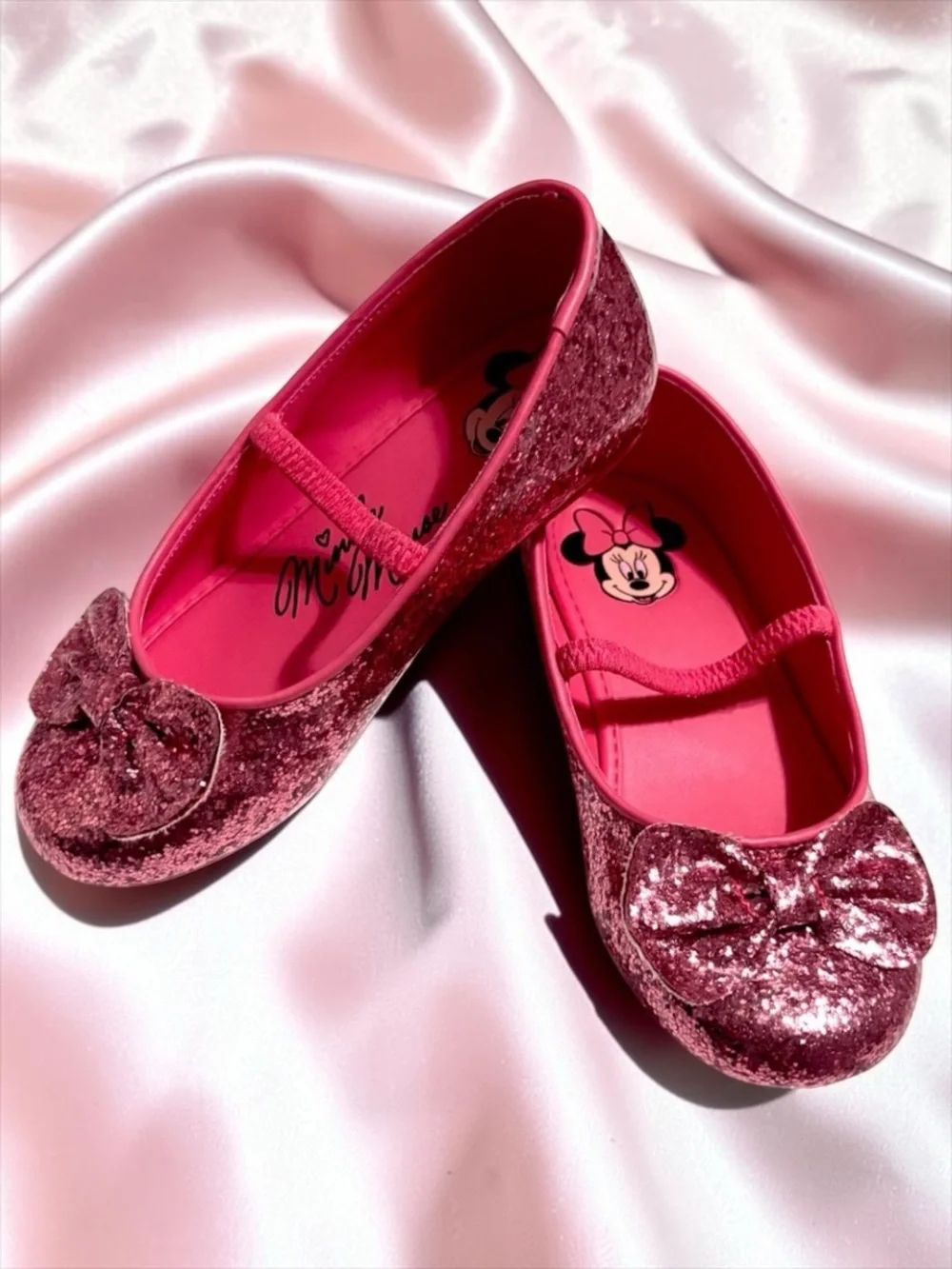 Disney Minnie Mouse Bow Flats Pink Smooth‑Glitter Little Kid Size 13 EUC 🎀